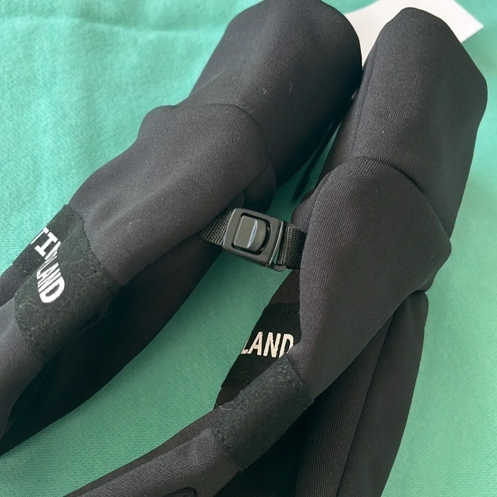 Brand New Timberland Black Touchscreen Gloves White Logo Running Winter